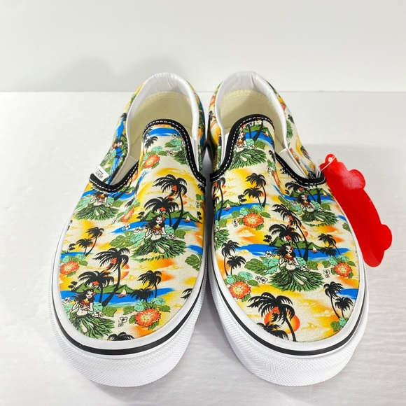 Vans Classic Slip-On Aloha Sneakers - Picture 4 of 6